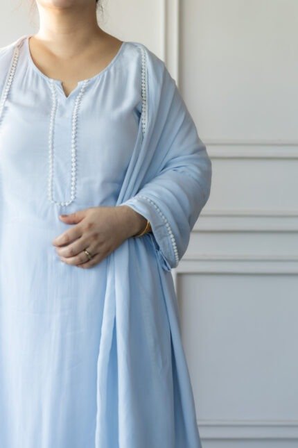 Front view of Vyanika Kurti Set with dupatta and lace detailing